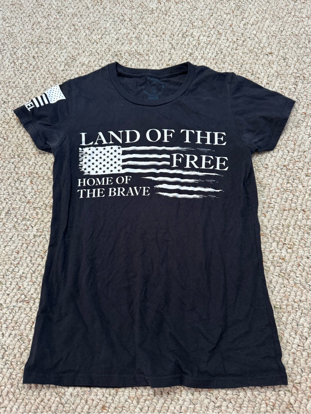 Black 'Land of the Free' Graphic Tee - Women's Short Sleeve